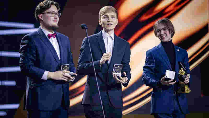 2025LPL全明星周末每日票数汇总：Jiejie依旧最高